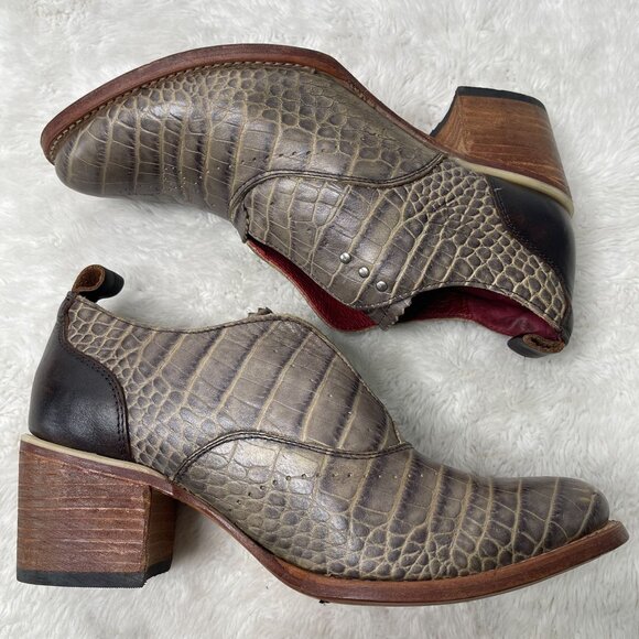 Freebird by Steven Sadie Women's Grey Reptile Print Heeled Boots Shoes Size 10 - Picture 3 of 9